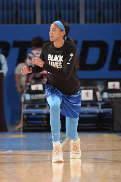 Candace Parker of the Chicago Sky warms up before the game against the Washington Mystics on July 10, 2021 at the Wintrust Arena in Chicago,...