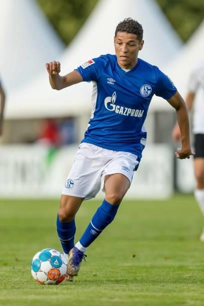 Amine Harit of FC Schalke 04 controls the ball during the Pre-Season Friendly match between FC Schalke 04 and Shakhtar Donetsk at Waldstadion...