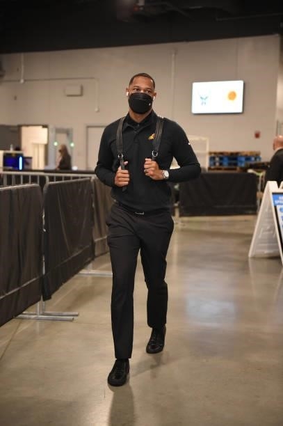 Assistant Coach Willie Green of the Phoenix Suns arrives for the game against the Milwaukee Bucks during Game Three of the 2021 NBA Finals on July...