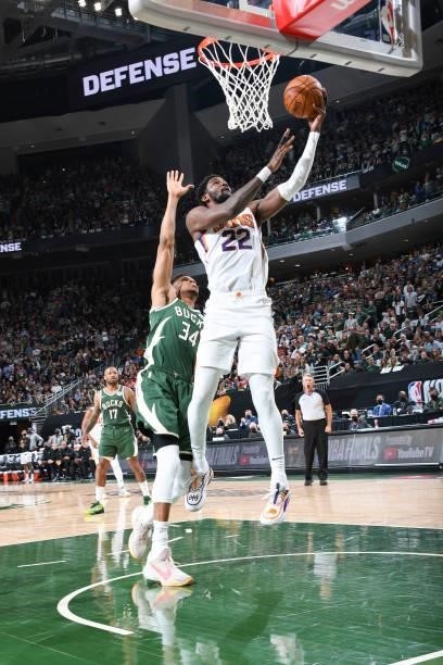 Deandre Ayton of the Phoenix Suns drives to the basket during the game against the Milwaukee Bucks during Game Three of the 2021 NBA Finals on July...