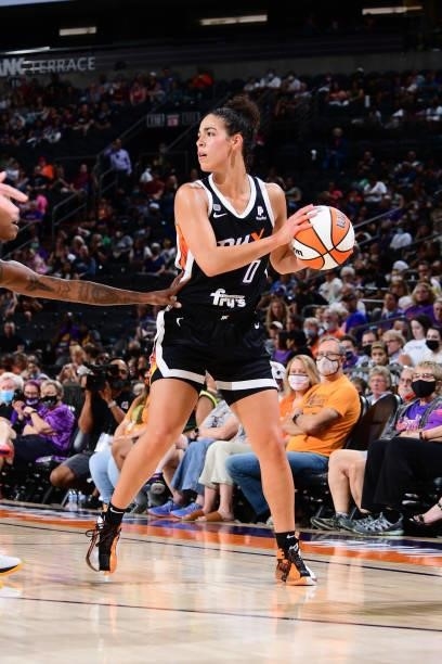 Kia Nurse of the Phoenix Mercury handles the ball during the game against the Seattle Storm on July 9, 2021 at Phoenix Suns Arena in Phoenix,...