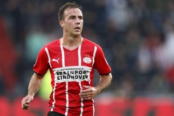 Mario Gotze of PSV Eindhoven during the friendly match between PSV Eindhoven and PAOK FC at Phillips Stadium on July 14, 2021 in Eindhoven,...
