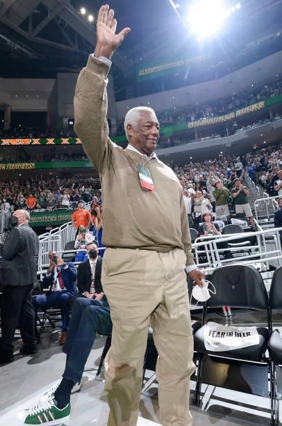 Legend, Oscar Robertson waves before the game between the Phoenix Suns and Milwaukee Bucks during Game Four of the 2021 NBA Finals on July 14, 2021...
