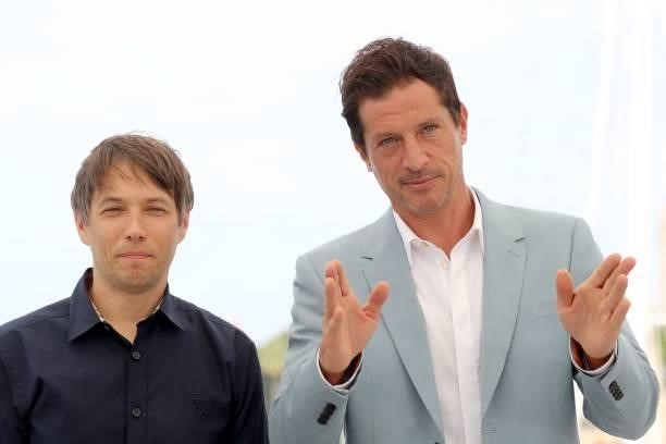 Us director Sean Baker and Us actor Simon Rex pose during a photocall for the film "Red Rocket