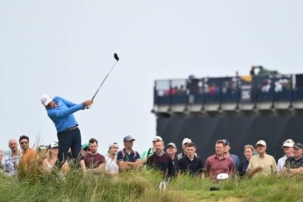 Golfer Stewart Cink plays from the 10th tee during his first round on day one of The 149th British Open Golf Championship at Royal St George's,...