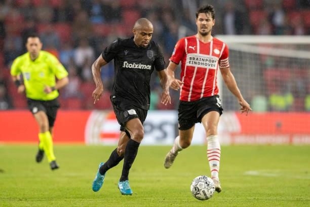 Lucas Taylor of PAOK FC controls the ball during the Pre-Season Friendly match between PSV Eindhoven and PAOK FC at Philips Stadion on July 14, 2021...