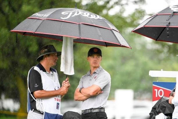 Blayne Barber waits in the rain at the 10th tee during the second round of the Memorial Health Championship presented by LRS at Panther Creek Country...