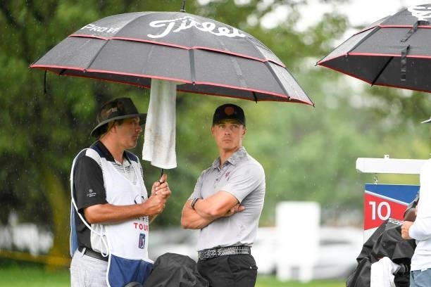 Blayne Barber waits in the rain at the 10th tee during the second round of the Memorial Health Championship presented by LRS at Panther Creek Country...