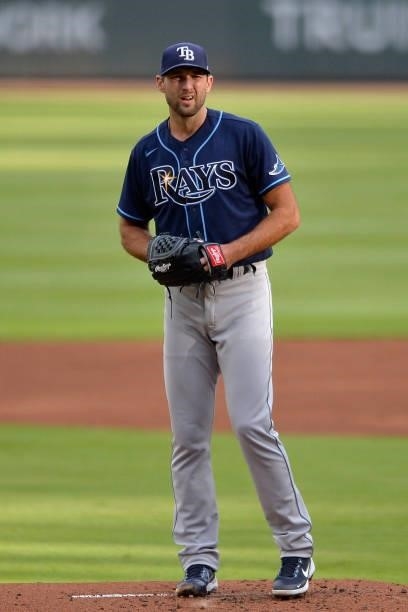 Michael Wacha of the Tampa Bay Rays pitches in the first inning against the Atlanta Braves at Truist Park on July 16, 2021 in Atlanta, Georgia.