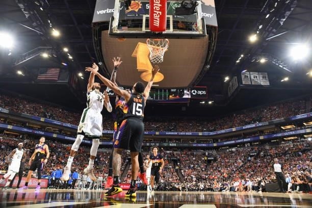 Giannis Antetokounmpo of the Milwaukee Bucks shoots the ball during the game against the Phoenix Suns during Game Five of the 2021 NBA Finals on July...