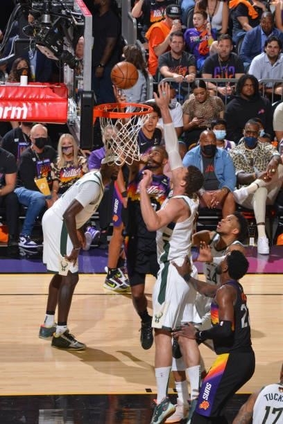 Chris Paul of the Phoenix Suns shoots the ball against the Milwaukee Bucks during Game Five of the 2021 NBA Finals on July 17, 2021 at Footprint...