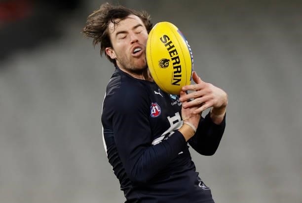 Lachie Plowman of the Blues in action during the 2021 AFL Round 18 match between the Collingwood Magpies and the Carlton Blues at the Melbourne...