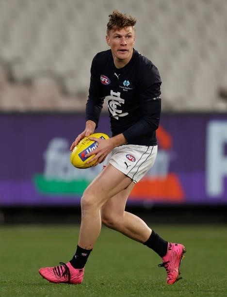Jack Newnes of the Blues in action during the 2021 AFL Round 18 match between the Collingwood Magpies and the Carlton Blues at the Melbourne Cricket...