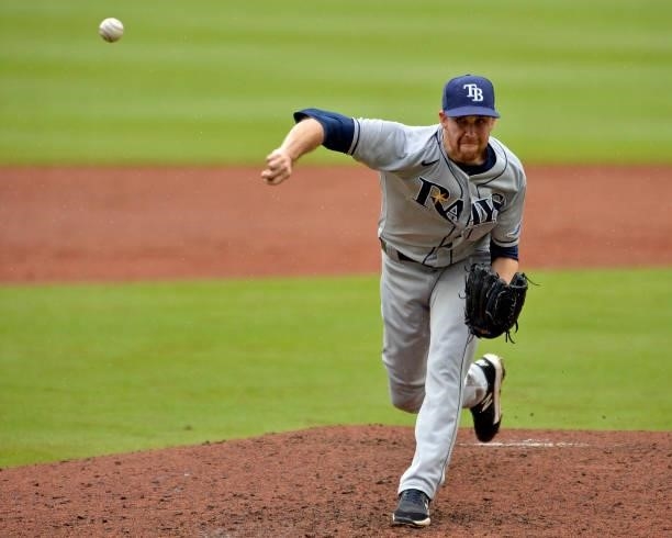Collin McHugh of the Tampa Bay Rays pitches in the eighth inning against the Atlanta Braves at Truist Park on July 18, 2021 in Atlanta, Georgia.