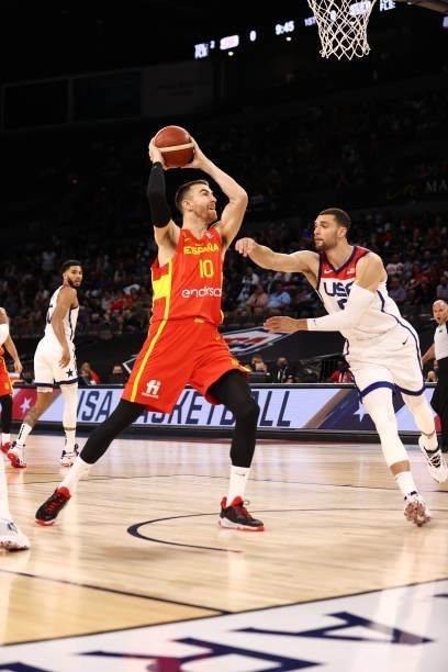 Victor Claver of the Spain Men's National Team drives to the basket against the USA Men's National Team on July 18, 2021 at Michelob ULTRA Arena in...