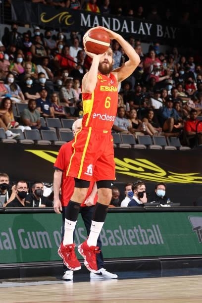Sergio Rodriguez of the Spain Men's National Team shoots the ball during the game against the USA Men's National Team on July 18, 2021 at Michelob...