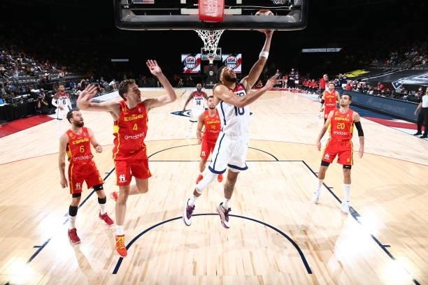 Jayson Tatum of the USA Men's National Team shoots the ball during the game against the Spain Men's National Team on July 18, 2021 at Michelob ULTRA...