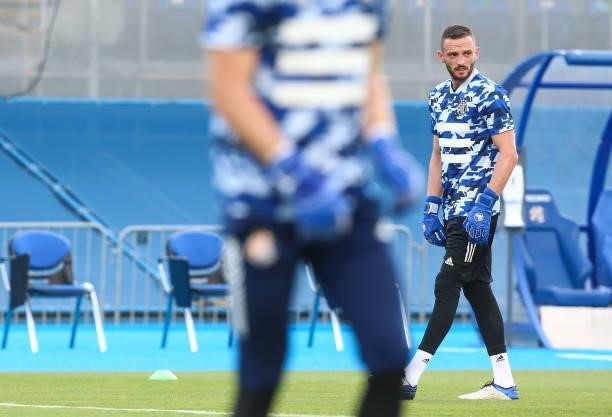 Danijel Zagorac of Dinamo Zagreb warms up before the UEFA Champions League Second Qualifying Round match between GNK Dinamo Zagreb and Omonoia at...