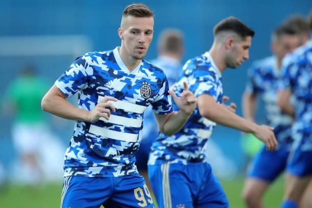 Mislav Orsic of Dinamo Zagreb warms up before the UEFA Champions League Second Qualifying Round match between GNK Dinamo Zagreb and Omonoia at...