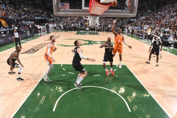 Chris Paul of the Phoenix Suns shoots the ball during the game against the Milwaukee Bucks during Game Six of the 2021 NBA Finals on July 20, 2021 at...