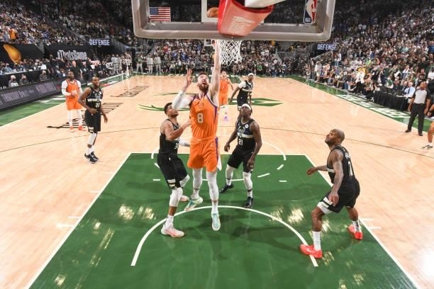 Frank Kaminsky of the Phoenix Suns shoots the ball during the game against the Milwaukee Bucks during Game Six of the 2021 NBA Finals on July 20,...