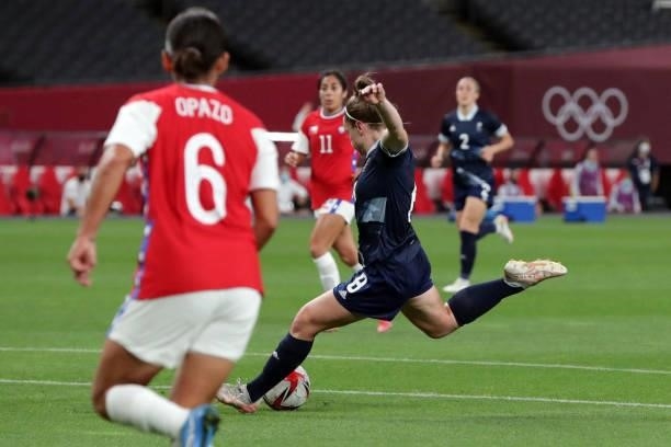 Britain's midfielder Kim Little shoots during the Tokyo 2020 Olympic Games women's group E first round football match between Great Britain and Chile...