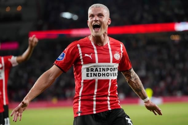 Philipp Max of PSV celebrates 5-1 during the UEFA Champions League match between PSV v Galatasaray at the Philips Stadium on July 21, 2021 in...
