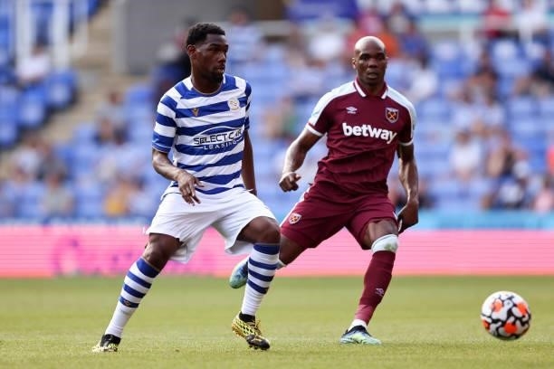 Nahum Melvin-Lambert of Reading in action with Angelo Ogbonna of West Ham United during the pre-season friendly between Reading and West Ham United...