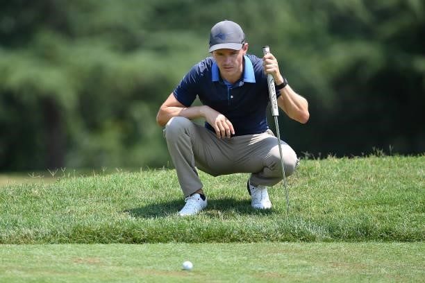 Daan Huzing of Nederland lines up a put on the 5th hole during the Day One of Italian Challenge at Margara Golf Club on July 22, 2021 in Solero,...