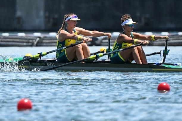Australia's Amanda Bateman and Australia's Tara Rigney compete in the women's double sculls rowing heats during the Tokyo 2020 Olympic Games at the...