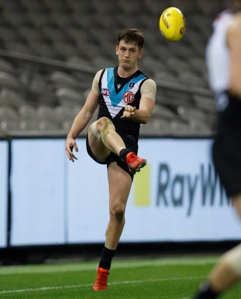 Zak Butters of the Power in action during the 2021 AFL Round 19 match between the Port Adelaide Power and the Collingwood Magpies at Marvel Stadium...