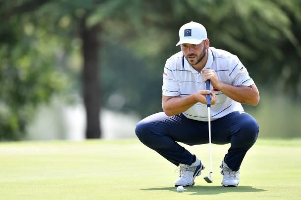 Jacopo Vecchi Fossa of Italy lines up a put on the 18th hole during the Day Two of Italian Challenge at Margara Golf Club on July 23, 2021 in Solero,...