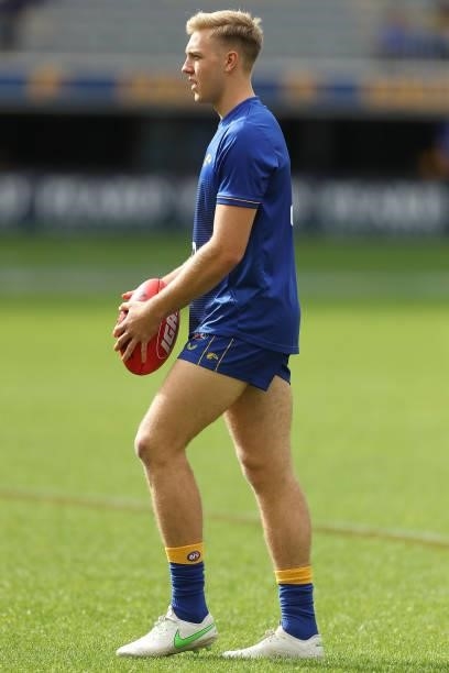 Oscar Allen of the Eagles warms up before the 2021 AFL Round 19 match between the West Coast Eagles and the St Kilda Saints at Optus Stadium on July...