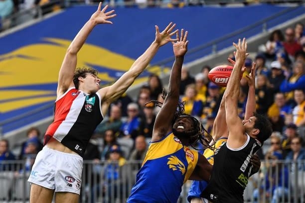 Max King of the Saints competes for a mark with Nic Naitanui of the Eagles during the 2021 AFL Round 19 match between the West Coast Eagles and the...