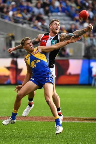 Tim Membrey of the Saints competes for a mark with Brad Sheppard of the Eagles during the 2021 AFL Round 19 match between the West Coast Eagles and...