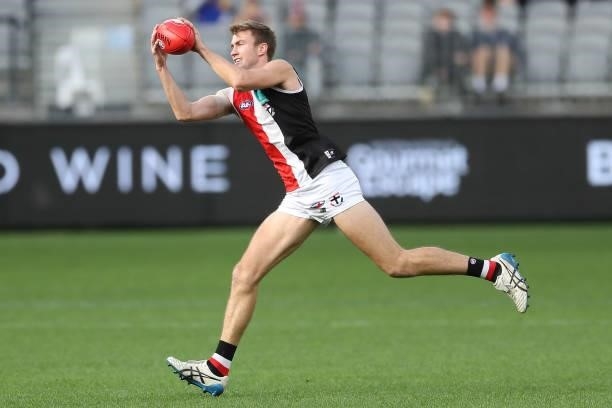 Dougal Howard of the Saints marks the ball during the 2021 AFL Round 19 match between the West Coast Eagles and the St Kilda Saints at Optus Stadium...