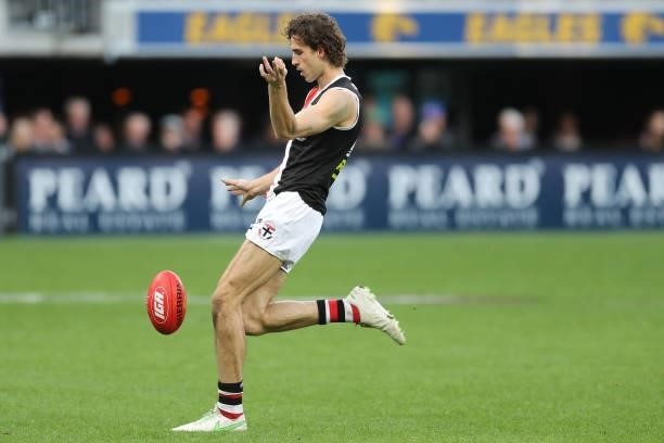 Max King of the Saints kicks on goal during the 2021 AFL Round 19 match between the West Coast Eagles and the St Kilda Saints at Optus Stadium on...