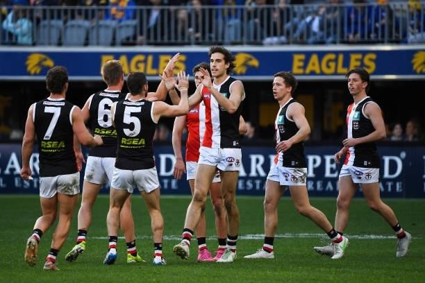 Max King of the Saints celebrates a goal during the 2021 AFL Round 19 match between the West Coast Eagles and the St Kilda Saints at Optus Stadium on...