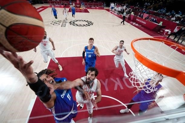 Czech Republic's Blake Schilb goes to the basket in the men's preliminary round group A basketball match between Iran and Czech Republic during the...