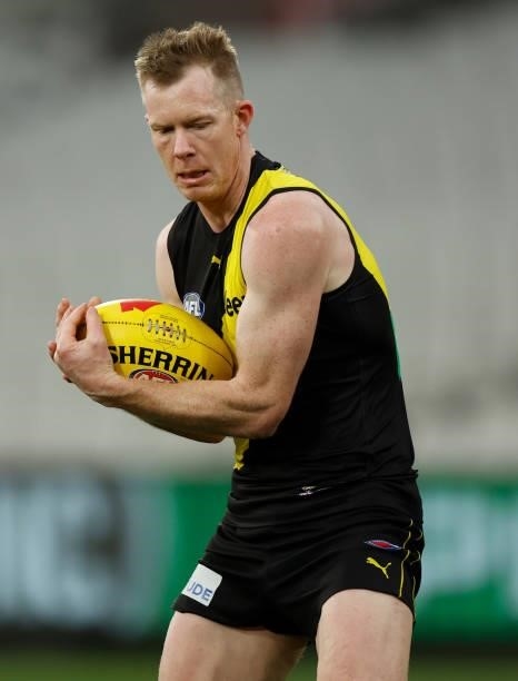 Jack Riewoldt of the Tigers marks the ball during the 2021 AFL Round 19 match between the Geelong Cats and the Richmond Tigers at the Melbourne...