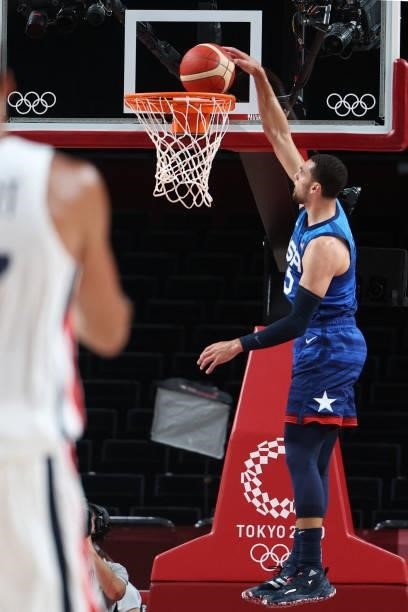 S Zachary Lavine scores a basket in the men's preliminary round group A basketball match between France and USA during the Tokyo 2020 Olympic Games...