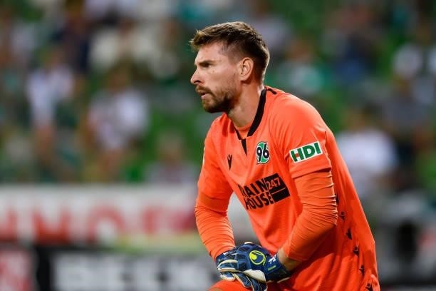 Goalkeeper Ron-Robert Zieler of Hannover 96 looks on during the Second Bundesliga match between SV Werder Bremen and Hannover 96 at Wohninvest...