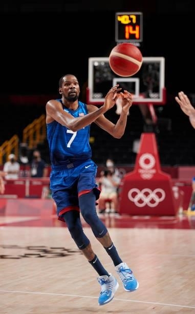 Kevin Wayne Durant of USA controls the ball on day two in the Men's First Round Group A match between France and USA at the Tokyo 2020 Olympic Games...