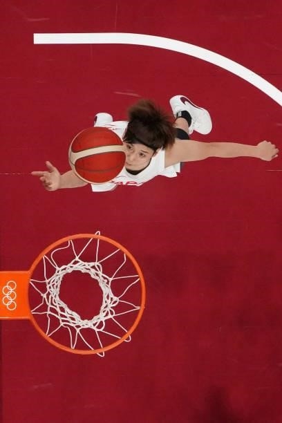 Japan's Rui Machida goes to the basket in the women's preliminary round group B basketball match between France and Japan during the Tokyo 2020...