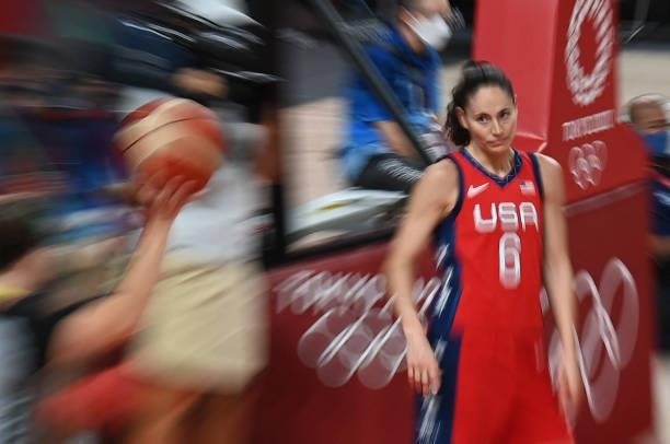 S Sue Bird looks at the ball in the women's preliminary round group B basketball match between Nigeria and USA during the Tokyo 2020 Olympic Games at...