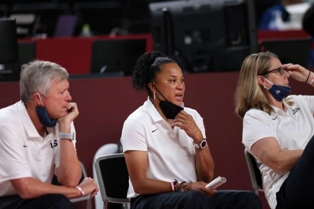 S coach Dawn Michelle Staley follows the game from the sideline during in the women's preliminary round group B basketball match between Nigeria and...