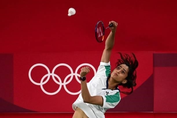 Pakistan's Mahoor Shahzad hits a shot to Britain's Kirsty Gilmour in their women's singles badminton group stage match during the Tokyo 2020 Olympic...