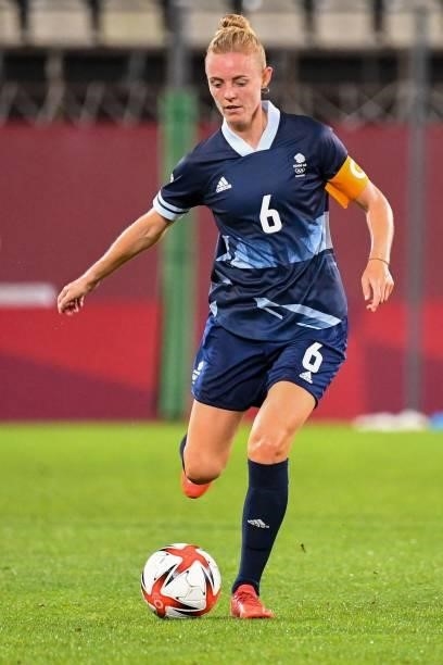 Britain's midfielder Sophie Ingle controls the ball during the Tokyo 2020 Olympic Games women's group E first round football match between Canada and...
