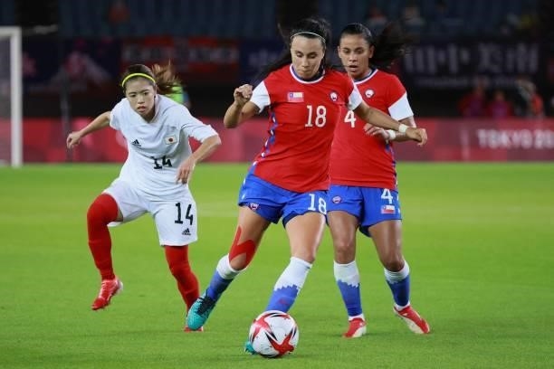 Chile's defender Camila Saez controls the ball during the Tokyo 2020 Olympic Games women's group E first round football match between Chile and Japan...