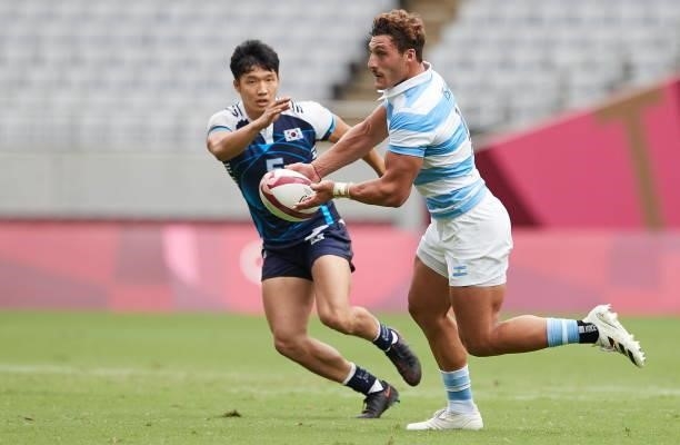 Rodrigo Isgro of Argentina and Seongbae Lee of South Korea battle for the ball during the Rugby Pool A match between Argentina and Republic of Korea...